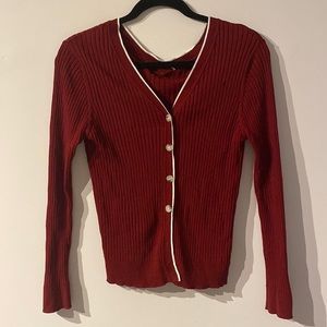 Knit cardigan in burgundy